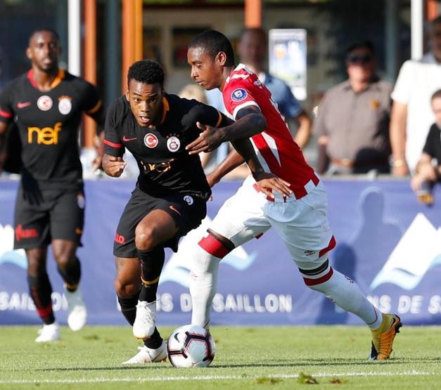 Galatasaray PSVden 3 gol yedi