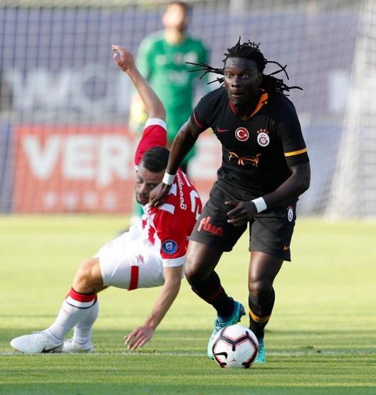 Galatasaray PSVden 3 gol yedi
