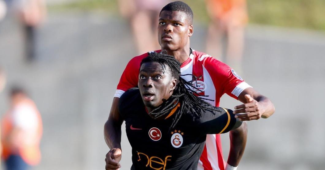 Galatasaray PSVden 3 gol yedi