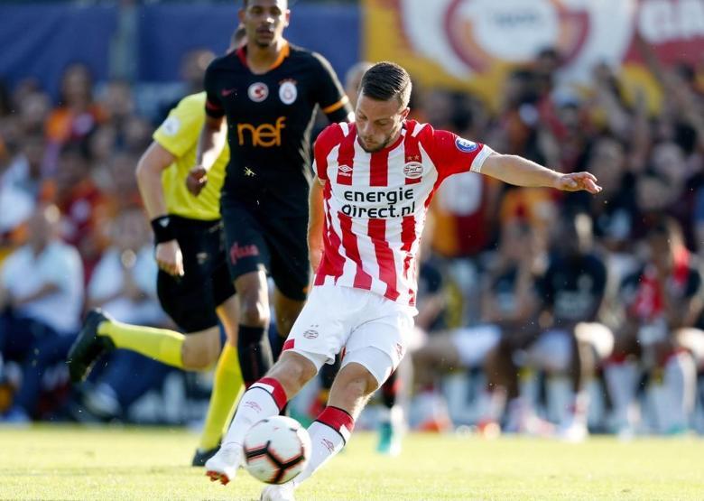Galatasaray PSVden 3 gol yedi