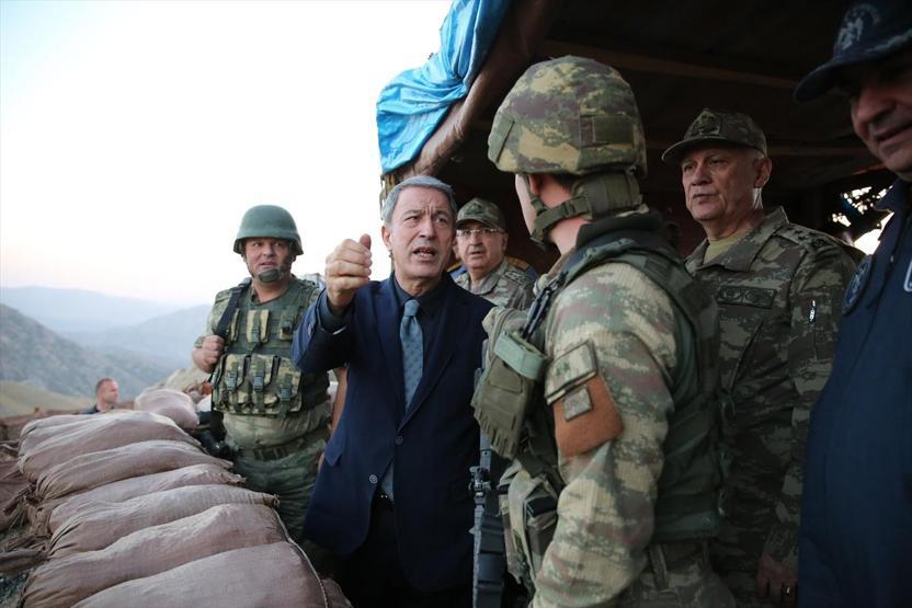 Hulusi Akar sınırın sıfır noktasında