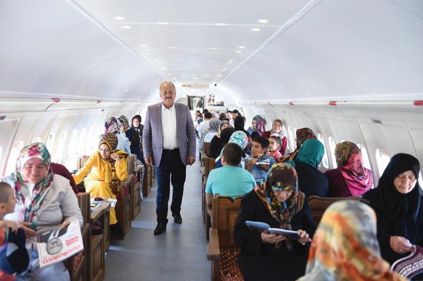 Dev yolcu uçağı Millet Kıraathanesine dönüştü