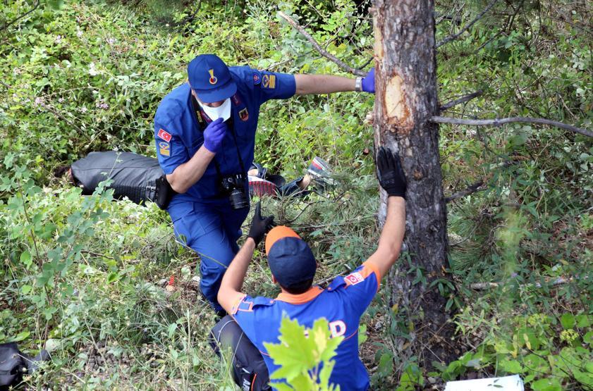 İstanbuldan Bartına giden motosikletli genç kazada hayatını kaybetti