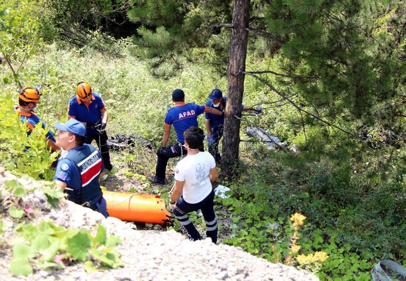 İstanbuldan Bartına giden motosikletli genç kazada hayatını kaybetti