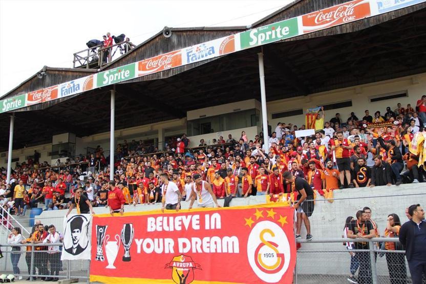Hazırlık maçında Galatasarayı korkutan sakatlık