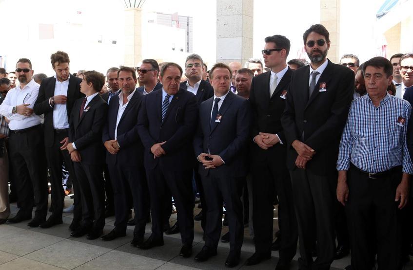 Ayhan Bozkurt son yolculuğuna uğurlandı