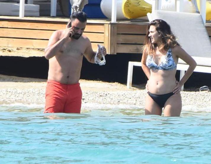 Alişan ve Buse Varol Bodrumda tatilde