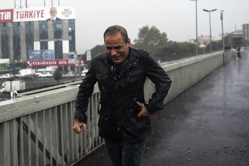 Sağanak İstanbulu böyle vurdu
