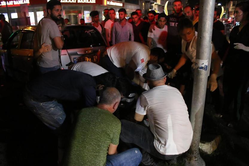 3 araç birbirine girdi, 6 kişi yaralandı