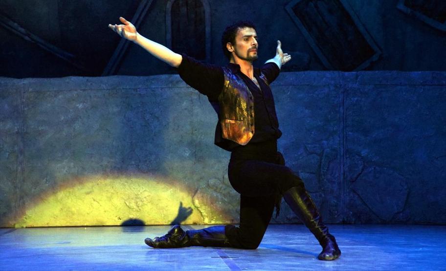 Bale festivali Zorba ile başladı