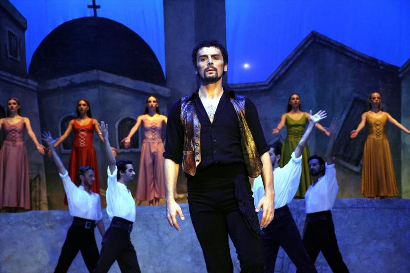 Bale festivali Zorba ile başladı