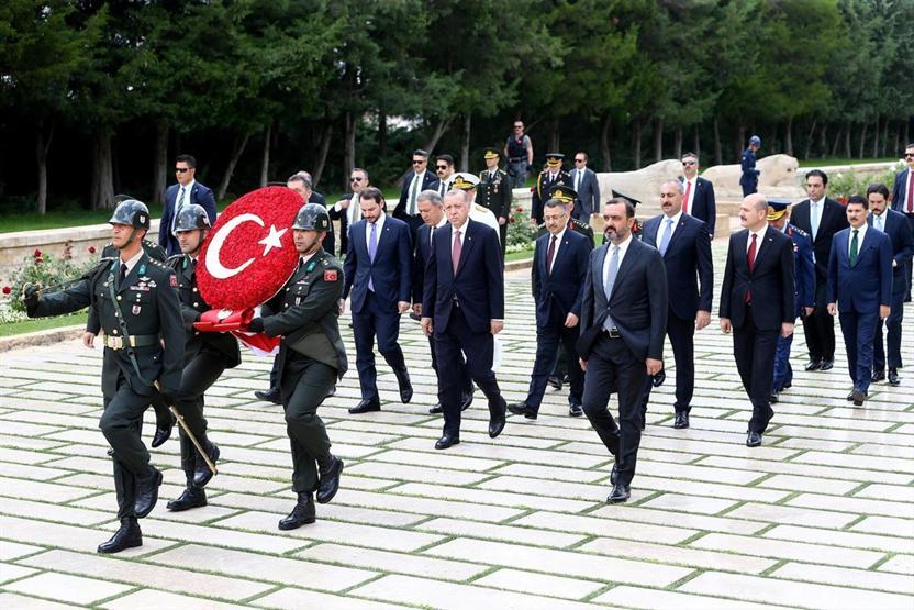 Fotoğraflarla YAŞ üyelerinin Anıtkabir ziyareti