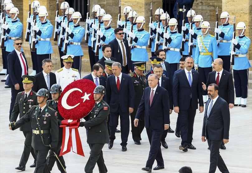 Fotoğraflarla YAŞ üyelerinin Anıtkabir ziyareti