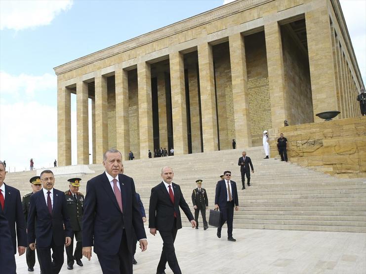Fotoğraflarla YAŞ üyelerinin Anıtkabir ziyareti
