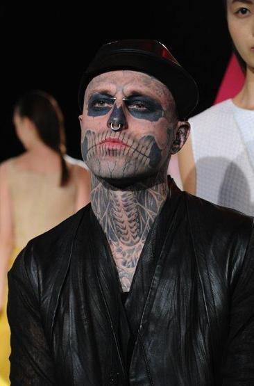 Zombi Adam Rick Genest intihar etti
