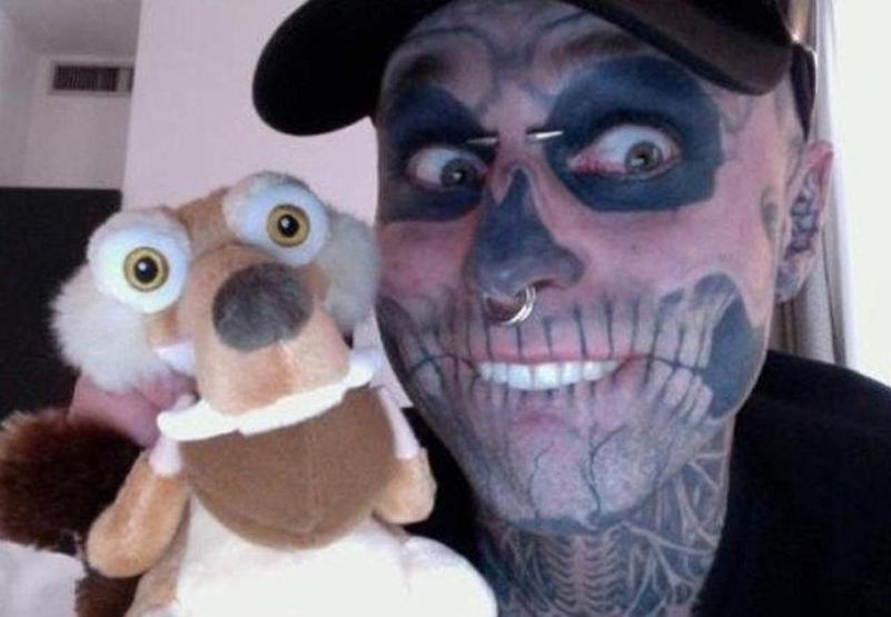 Zombi Adam Rick Genest intihar etti