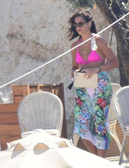 Zehra Çilingiroğlu Çeşme’de