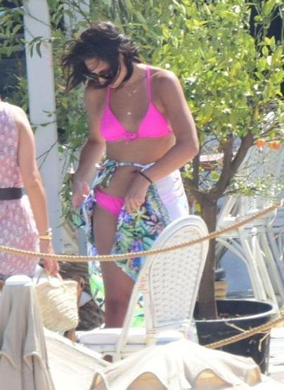 Zehra Çilingiroğlu Çeşme’de