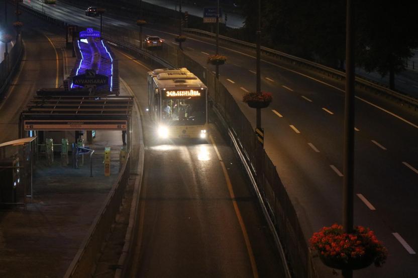 Haliç Köprüsünde onarım çalışmaları tamamlandı, trafiğe açıldı