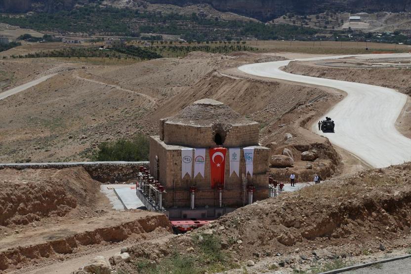 Tarihi Artuklu Hamamı taşındı