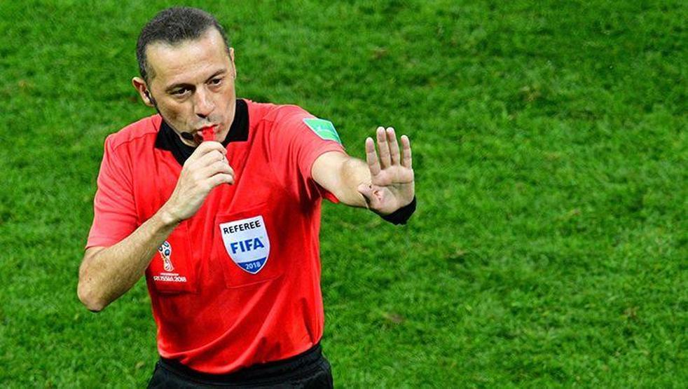 Cüneyt Çakır Galatasaray-Akhisar maçındaki pozisyonu anlattı