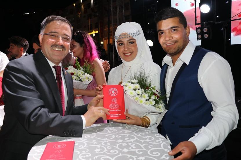 Belediyeden 8 çifte 08.08.18 sürprizi