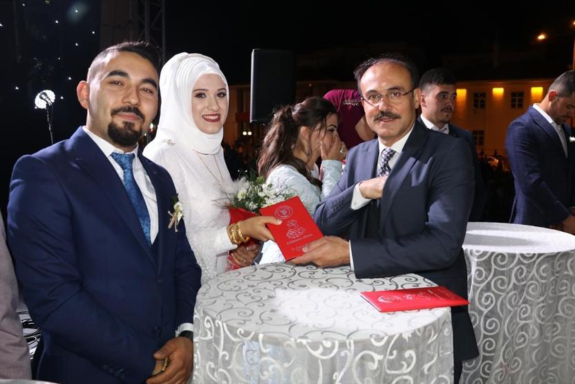 Belediyeden 8 çifte 08.08.18 sürprizi