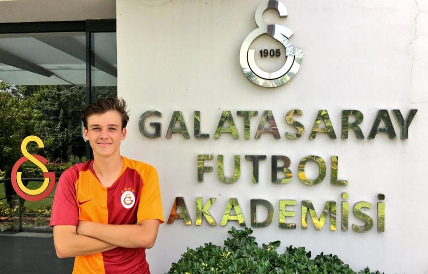 Galatasaraydan altyapıya 12 transfer
