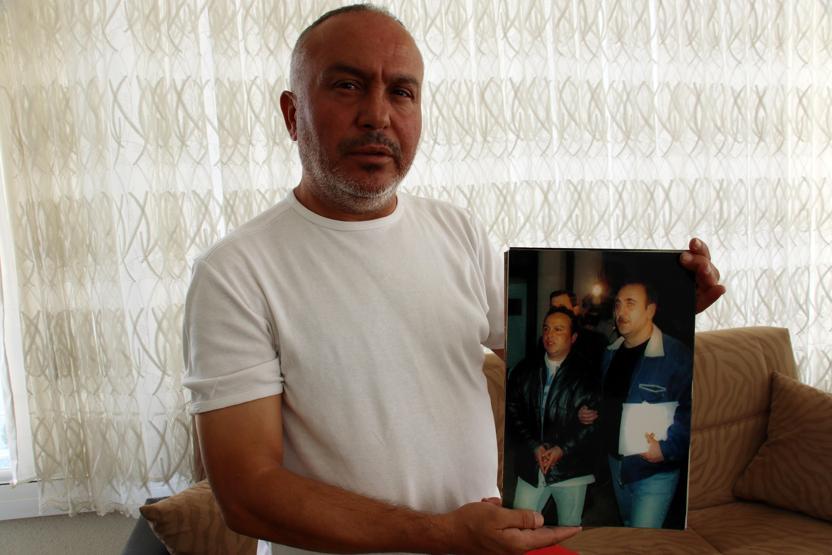 Ecevite yazar kasa fırlatmıştı: Ahmet Çakmaktan hükümete destek