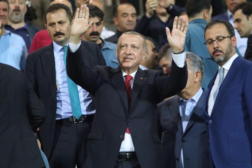 Cumhurbaşkanı Erdoğan Rizespor-Kasımpaşa maçını izledi