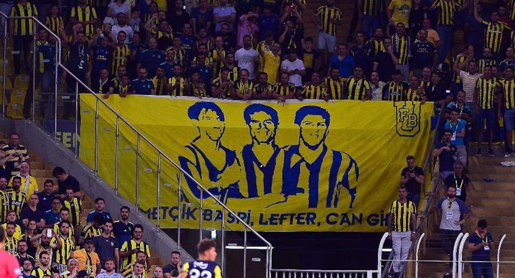 Fenerbahçe ilk yarıda skoru aldı