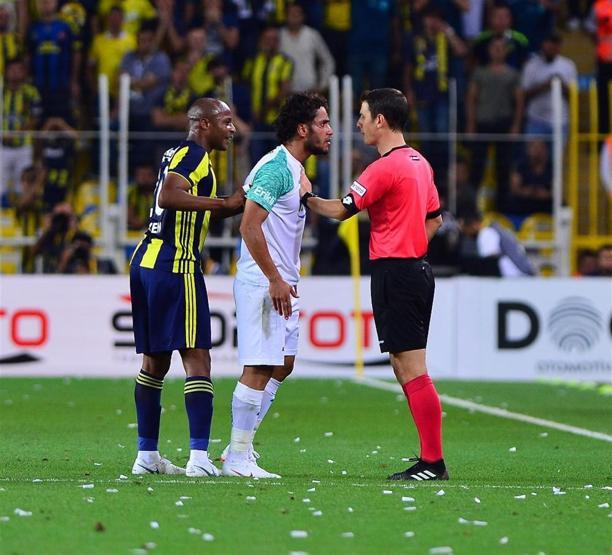 Fenerbahçe ilk yarıda skoru aldı