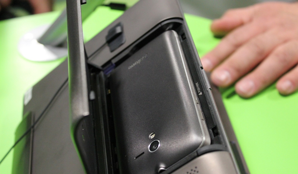 Tarihin en tuhaf android telefonları