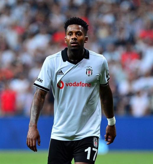 Beşiktaş galibiyetle başladı