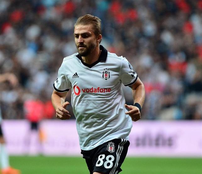 Beşiktaş galibiyetle başladı