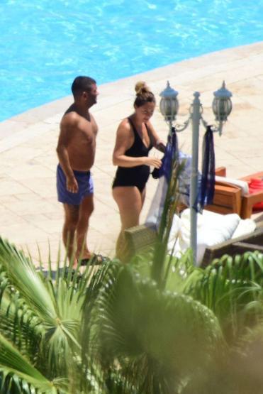 Erkan Kolçak Köstendil ile Cansu Tosun evlendi
