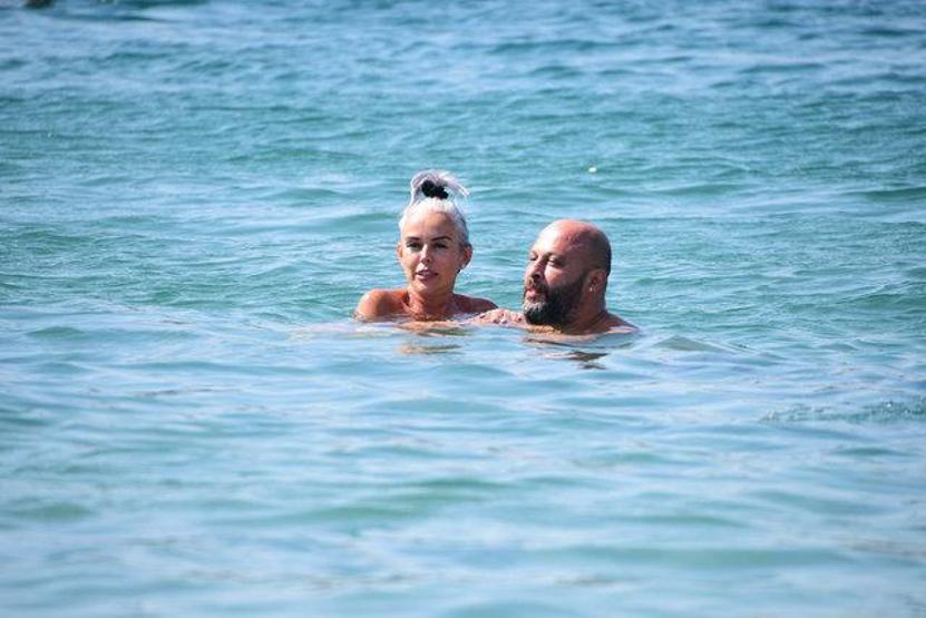 İpek Tanrıyar ile sevgilisi Murat Evler, Bodrumda