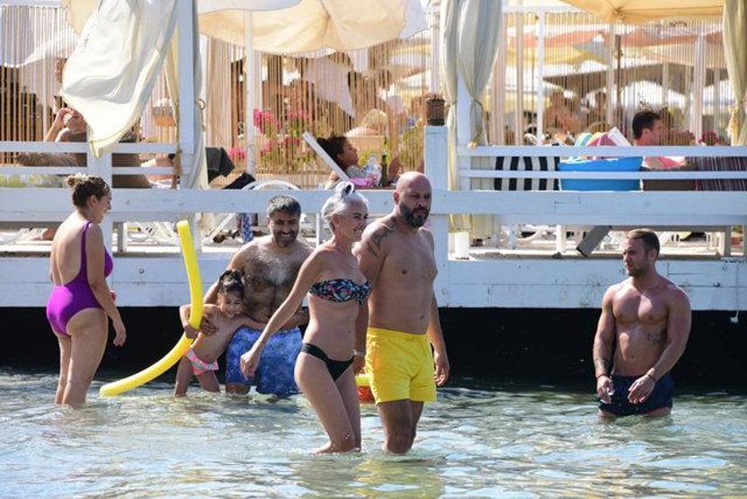 İpek Tanrıyar ile sevgilisi Murat Evler, Bodrumda