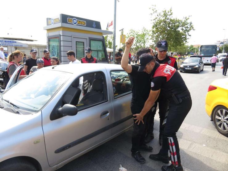 İstanbul polisinden kurt kapanı 22 denetimleri