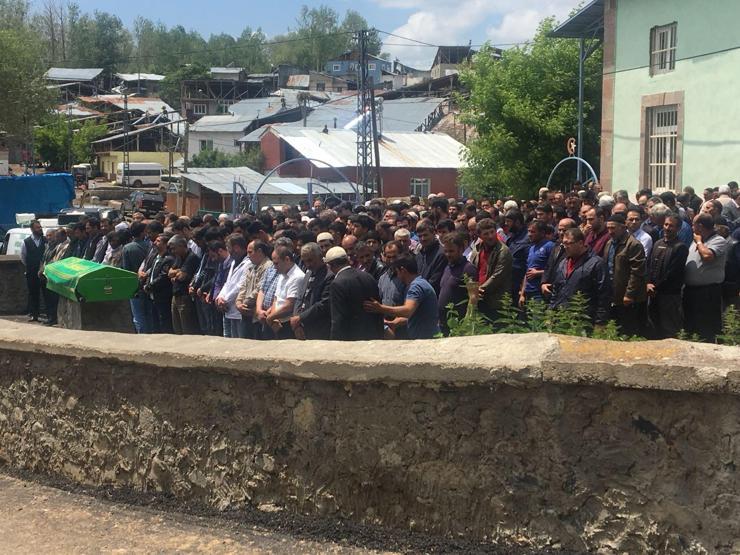 Ayı ile uçuruma yuvarlanmıştı, ölüm nedeni belli oldu