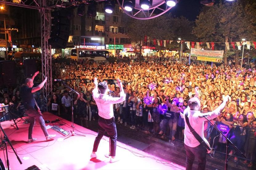 Yalovada 30 Ağustos coşkusu