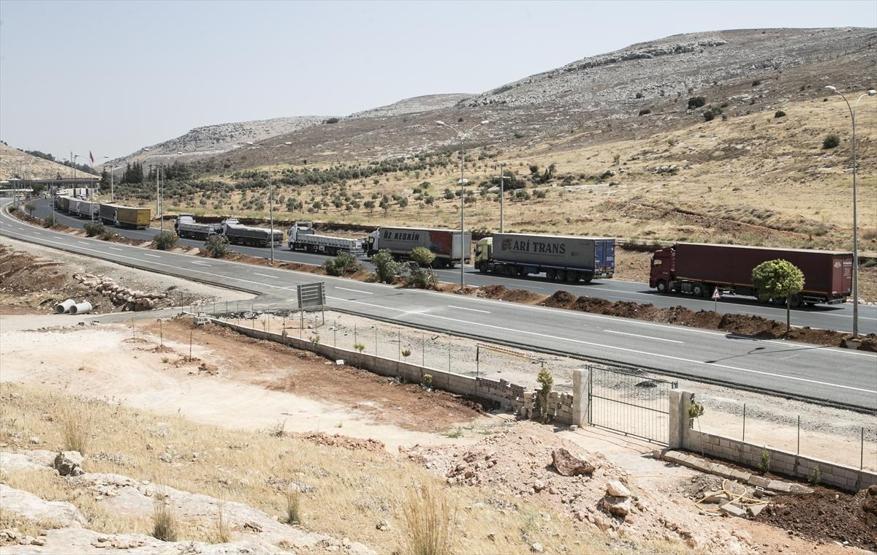 Sınırda 5 kilometrelik TIR kuyruğu