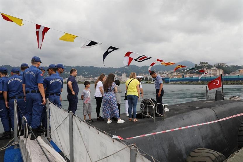 TCG Preveze denizaltısı ziyarete açıldı