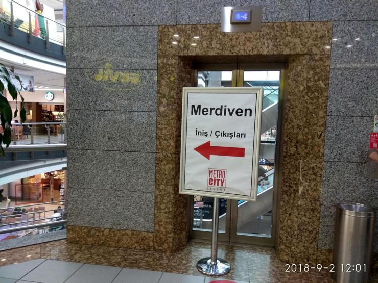 Metrocity AVM’nin yürüyen merdivenlerinin neden söküldüğü belli oldu