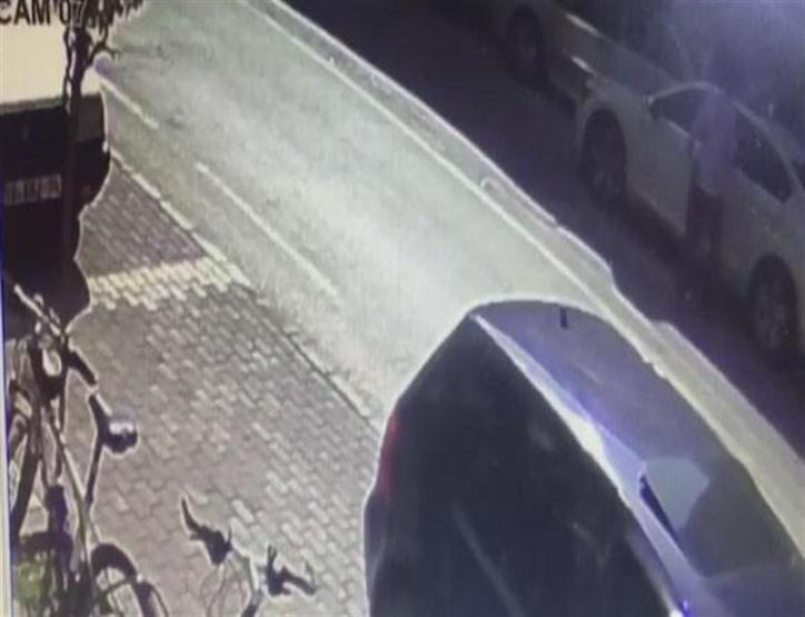 Bursa’da akıl almaz kapkaç kameraya yansıdı