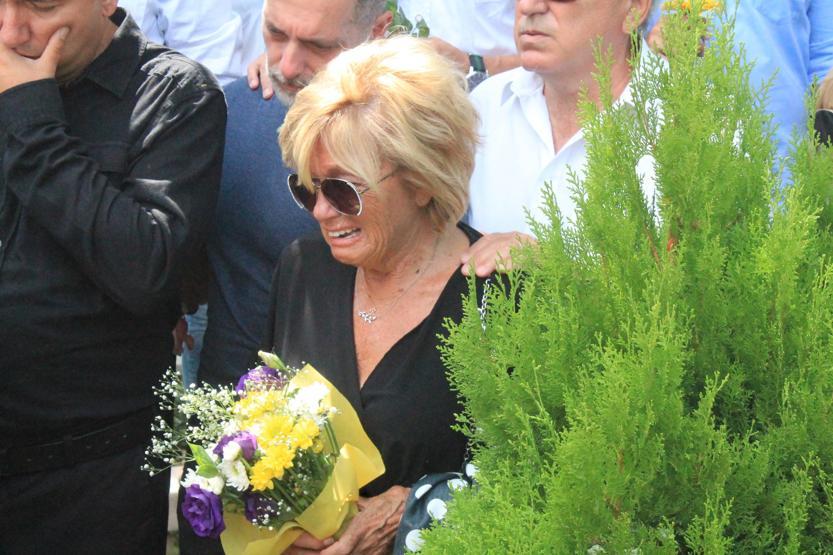 Usta yönetmen Aram Gülyüz son yolculuğuna uğurlandı