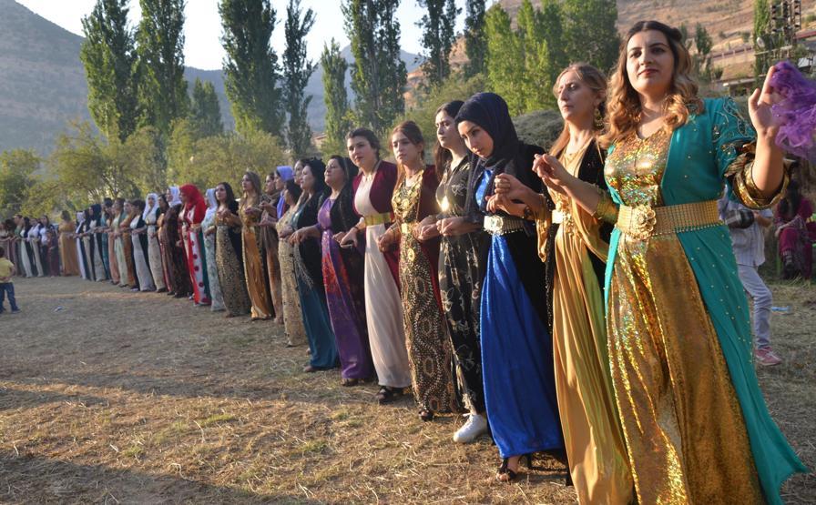Geline 1.5 kilo altın damada araba