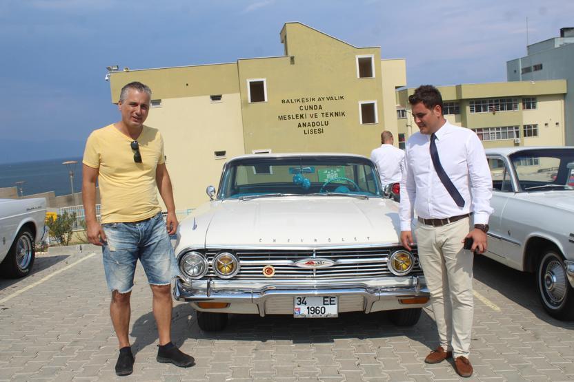 Klasik otomobiller Ayvalıkta buluştu