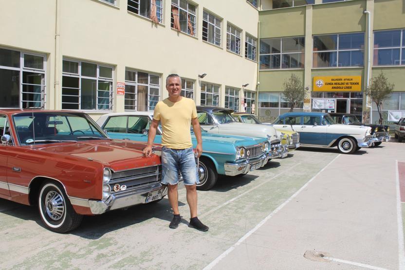 Klasik otomobiller Ayvalıkta buluştu