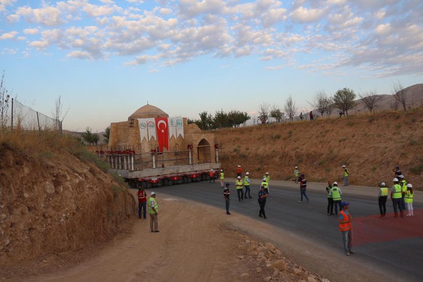 İmam Abdullah Türbesi yeni yerine taşındı